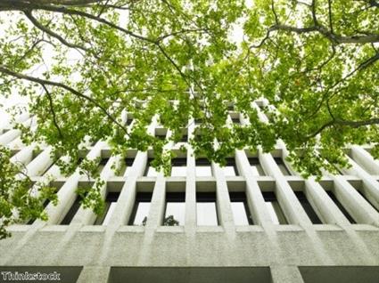 Commercial real estate performance reaches 2011 heights
