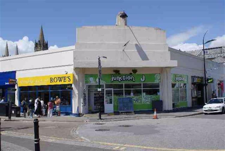 Retail Property For Sale in Back Quay, Truro, TR1 2LL