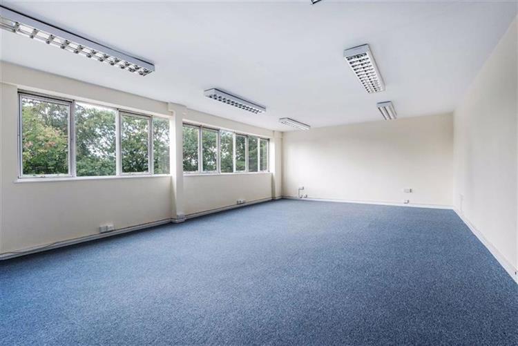 Industrial Property To Let in Edgcumbe Road, Saltash, PL12 6LD