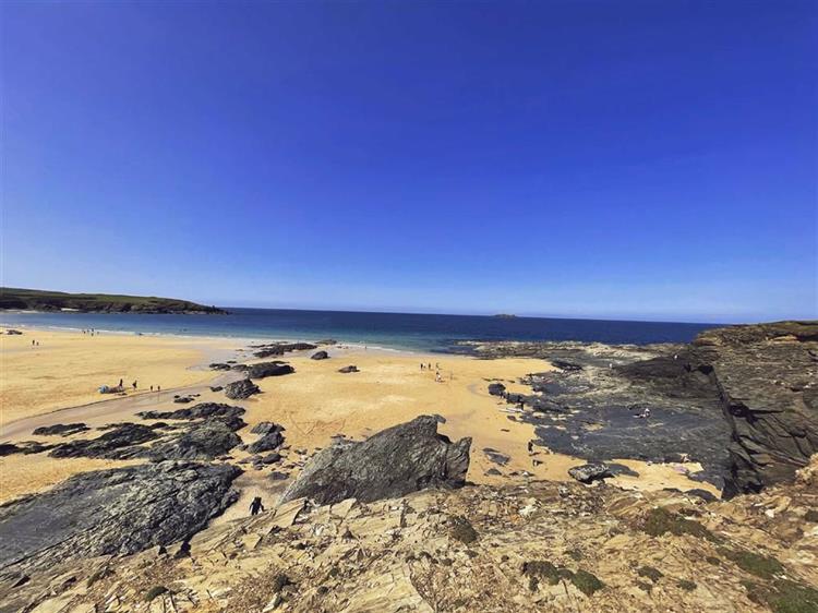 Retail Property To Let in Harlyn Bay, Padstow, PL28 8SB