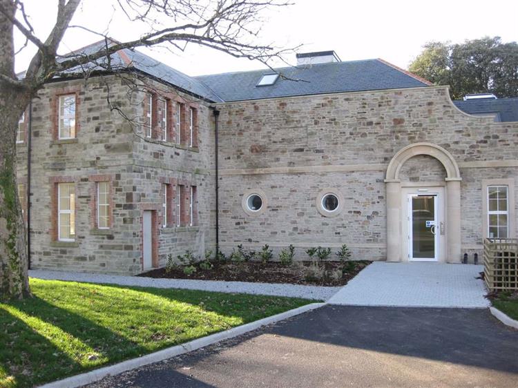 Office To Let in Carew House, Dunmere Road, Bodmin, PL31 2QT