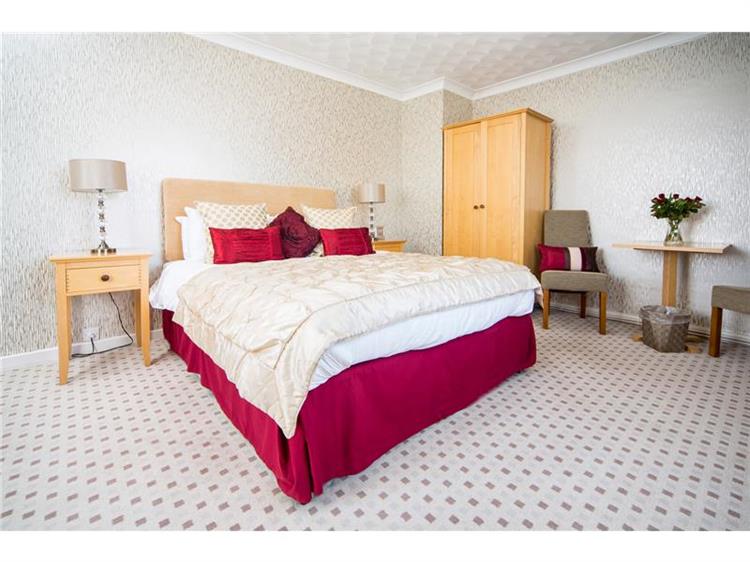 Hotel For Sale in Ashburnham Hotel, Pembrey, Carmarthenshire, SA16 0TH