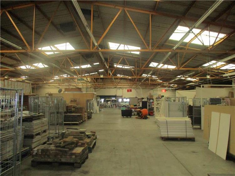 Warehouse To Let in Tir Y Berth Industrial Estate, New Road, Hengoed