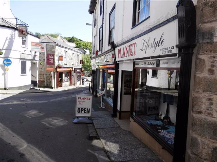 Retail Property For Sale in Victoria Place, St Austell, Cornwall, PL25 5PE