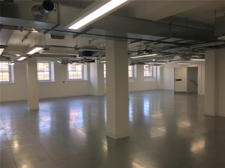 Office To Let in Earl Grey House 7585, Grey Street, Newcastle Upon