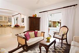 VIEW OF LIVING ROOM OUT ONTO GARDEN