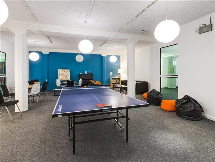 Serviced Office To Let In The Pentagon Centre Washington Street Glasgow Scotland G3 8az Serviced Office To Let In The Pentagon Centre Washington Street Glasgow Scotland G3 8az