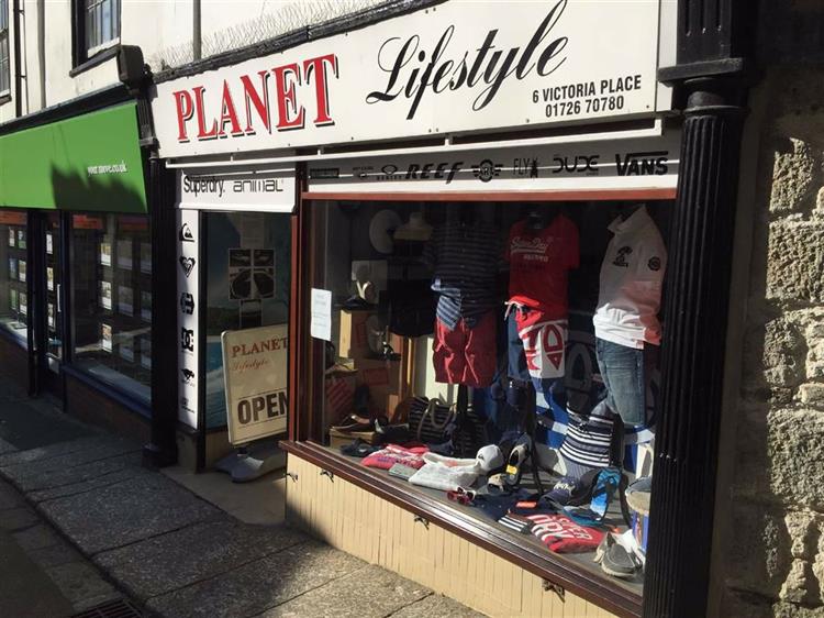 Retail Property For Sale in Victoria Place, St Austell, Cornwall, PL25 5PE