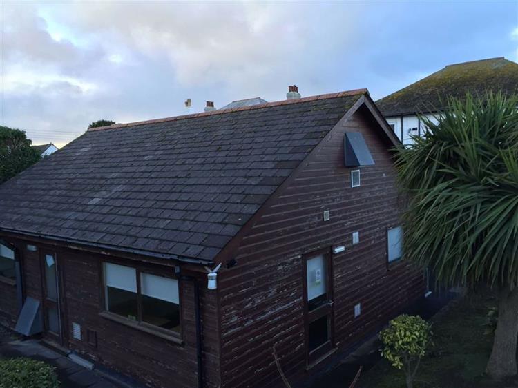 Office For Sale in Queensway, Hayle, Cornwall, TR27 4NL