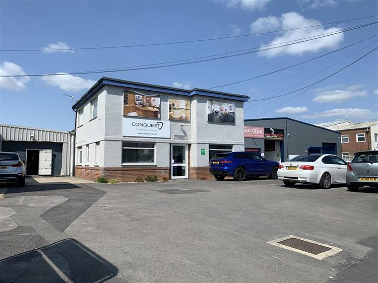 Office For Sale in Former Conquest Fitted Furniture Showroom, 5