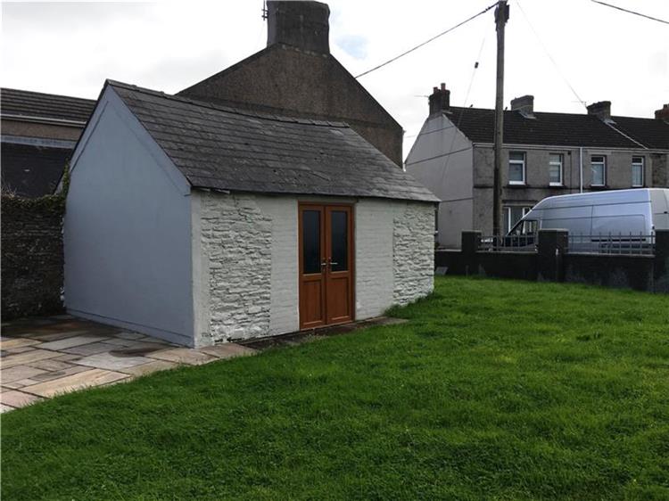 Restaurant For Sale in The Railway Inn, Bellevue, Swansea, Abertawe