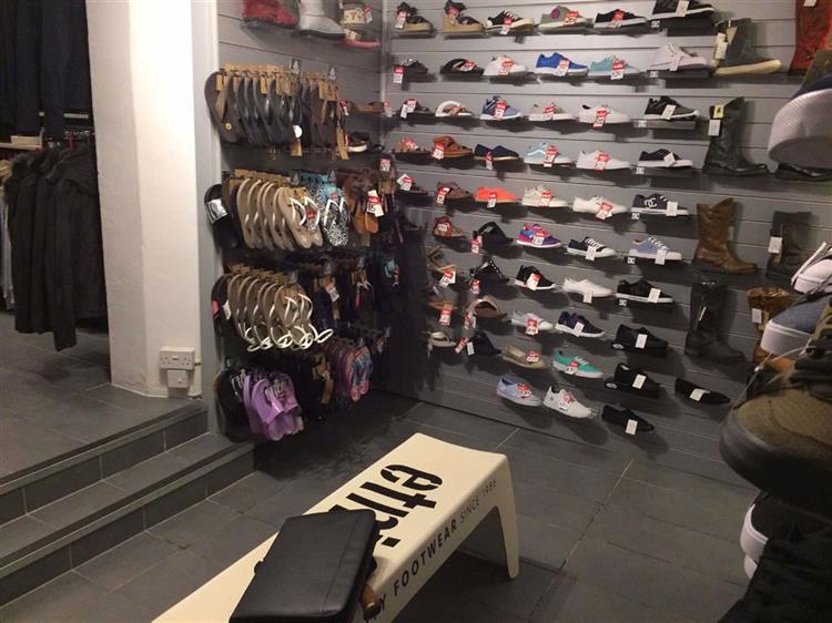 Retail Property For Sale in Victoria Place, St Austell, Cornwall, PL25 5PE