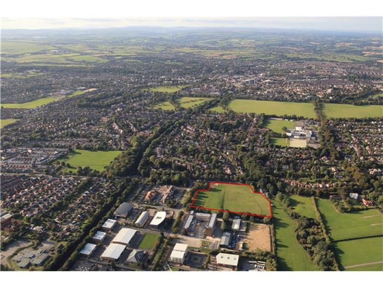 Residential Property For Sale in Hookstone Road, Harrogate, North