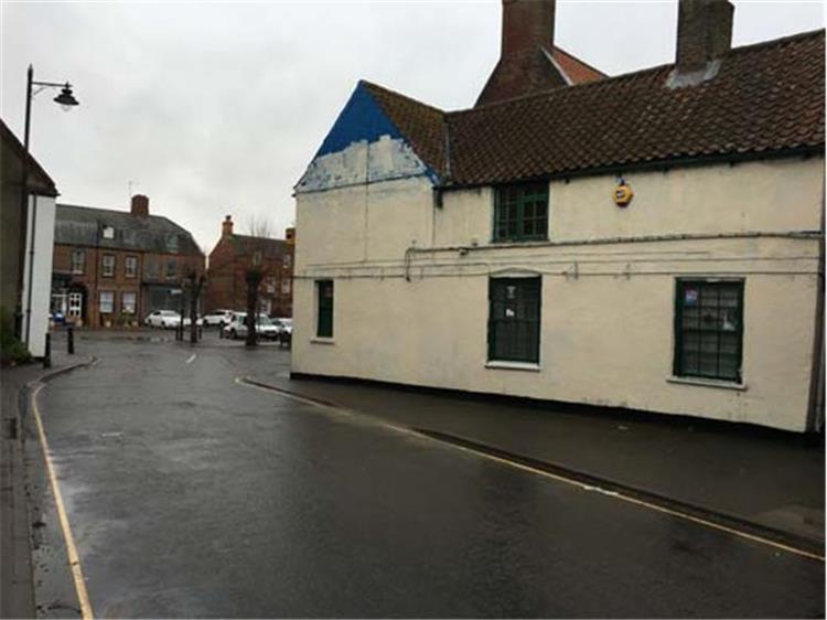 Retail Property For Sale in 51a, High Street, Spilsby, Lincolnshire