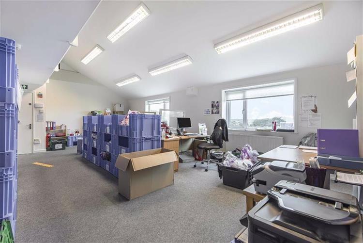 Office To Let in Greenbottom, Chacewater, Truro, TR4 8QP
