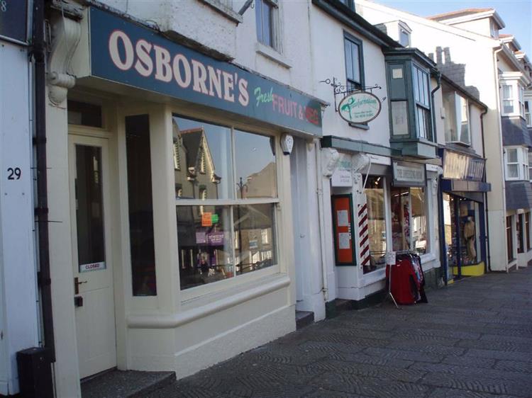 Retail Property To Let in Market Jew Street, Penzance, Cornwall, TR18 2HT