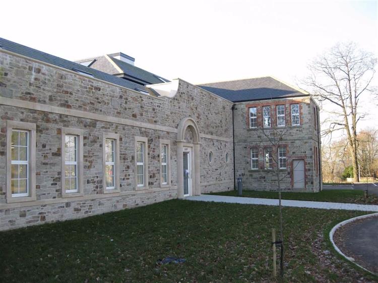 Office To Let in Carew House, Dunmere Road, Bodmin, PL31 2QT