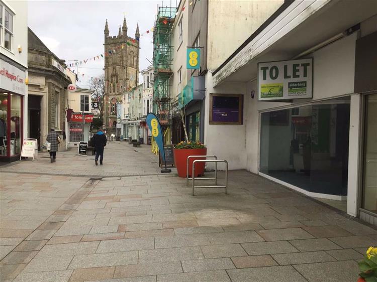 Retail Property To Let in Fore Street, St Austell, Cornwall, PL25 5PX